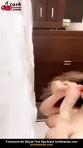 Demet Demet ifşa Dildoya sakso çekip içine aldı