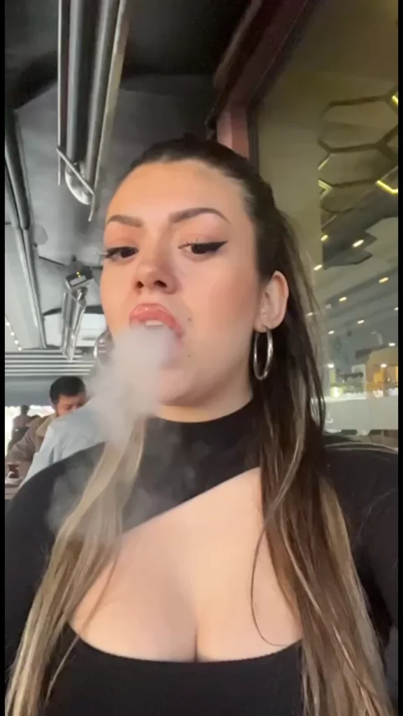 Simge Barankoglu Ifsa Seks I Resimler 68 576x1024 1