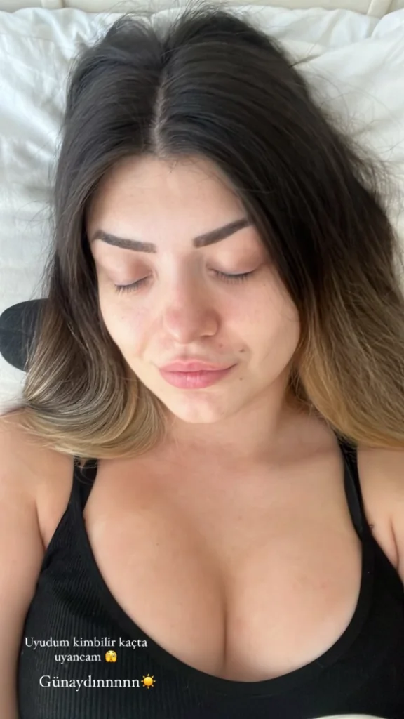 Simge Barankoglu Ifsa Seks I Resimler 69 576x1024 1